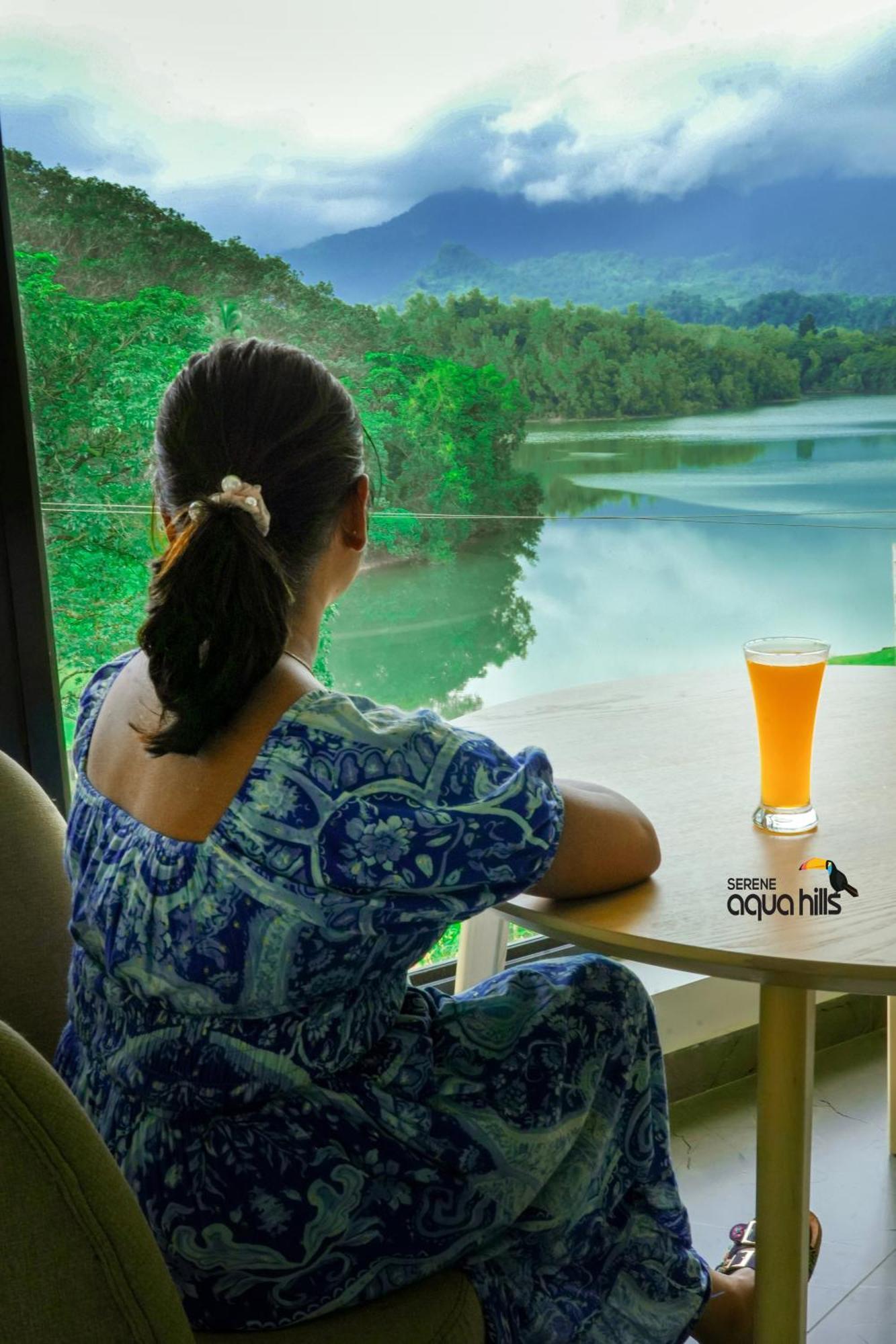 Serene Aqua Hills Kozhikode Hotel Mennanyam Bagian luar foto